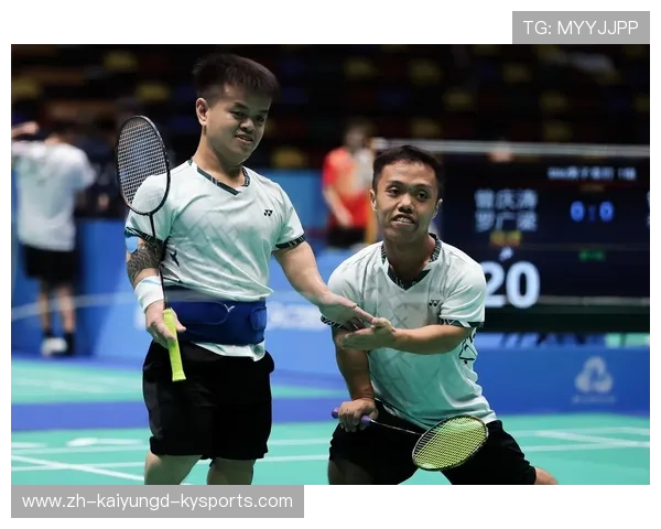 羽毛球双打峰 羽毛球双打峰